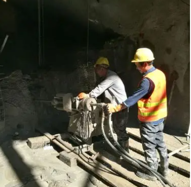 枫木镇水下抗分散灌浆料特点 水下不分散注浆料介绍